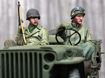 1/35 mõõtkavas die-valatud vaiku WWII sõdur ja juhi kahe isiku vaik mudel (ilma auto) värvimata 12