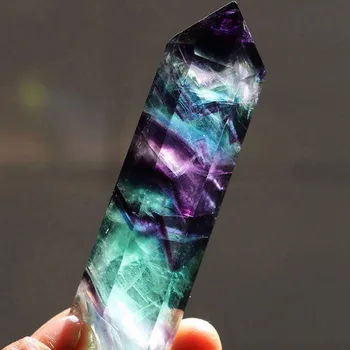 Looduslik Fluoriidimaardlat Crystal Värviline Triibuline Fluoriidimaardlat 4-7CM Quartz Crystal Kivi Punkt Tervendav Kuusnurkne Võlukepp Ravi Kivi Töötlemata 15