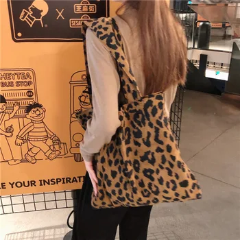Leopard Õla Kott Suure Mahutavusega Stiilne Street Casual Fashion Naiste Velvetist Autum ostukott Käekott 2020 Uus 9
